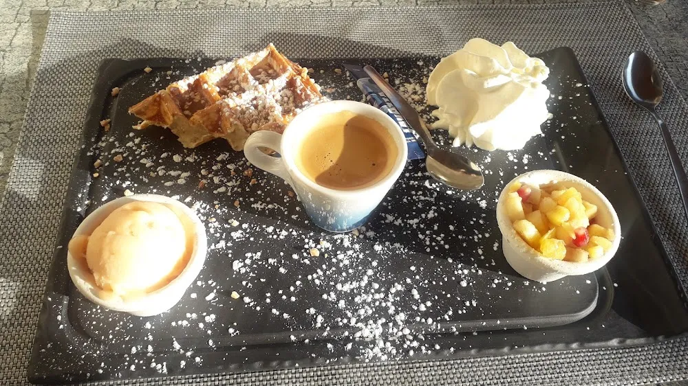 Café Gourmand